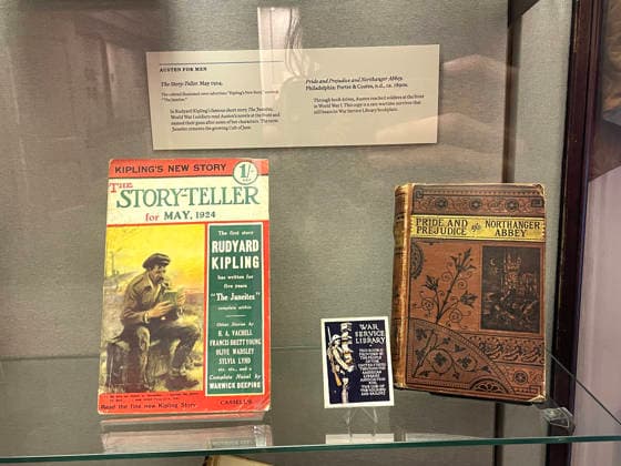 Photograph showing a magazine and a book analyzing the works of British writer Jane Austen at the exhibition ‘Paper Jane: 250 Years of Austen’ in New York, USA, 16 December 2025. Despite her short life, Austen (1775-1817) left behind an enduring legacy that the Grolier Club, a society of bibliophiles in New York, will explore in detail until February. New York displays a love letter to Jane Austen and her 250-year legacy !ACHTUNG: NUR REDAKTIONELLE NUTZUNG!  Copyright: xAliciaxSánchezx USA7236 20251216-55018850164_1