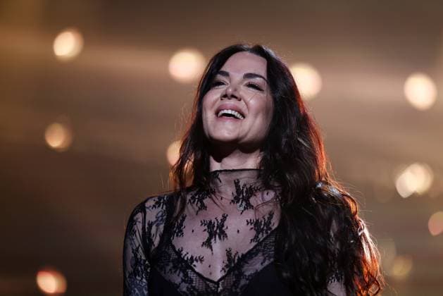 Night of the Proms Erfurt 16.12.2025, Erfurt, Messehalle, Night of the Proms - Klassik trifft Pop - mit musikalischer Untermalung des Antwerp Philharmonic Orchestra unter der Leitung von Dirigentin Alexandra Arrieche treten grosse Kuenstler auf und begeistern das Publikum im Bild: Vanessa Amorosi