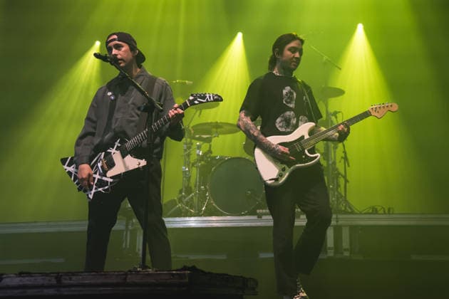 SaO PAULO, SP - 16.12.2025: SHOW PIERCE THE VEIL EM SaO PAULO - The American band Pierce The Veil, formed by guitarist and vocalist Vic Fuentes, bassist Jaime Preciado and guitarist Tony Peres, performs in Sao Paulo at Espaco Unimed on Tuesday night (16). The performance is part of the & 39;I Can& 39;t Hear You World Tour 2025& 39;. x2859749x  YurixMurakami