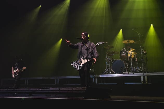 SaO PAULO, SP - 16.12.2025: SHOW PIERCE THE VEIL EM SaO PAULO - The American band Pierce The Veil, formed by guitarist and vocalist Vic Fuentes, bassist Jaime Preciado and guitarist Tony Peres, performs in Sao Paulo at Espaco Unimed on Tuesday night (16). The performance is part of the & 39;I Can& 39;t Hear You World Tour 2025& 39;. x2859754x  YurixMurakami