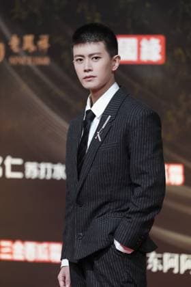 LANGFANG, CHINA - DECEMBER 16: Actor Allen Ren Jialun arrives at the red carpet of the Domestic TV Series Ceremony (China TV Drama Awards) on December 16, 2025 in Langfang, Hebei Province of China.  Copyright: xVCGx 111610177014