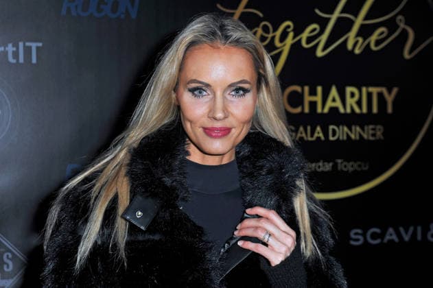 All Together Charity Gala Dinner. Franziska Czurratis ( Jenice ) anläßlich des All Together Charity Gala Dinner am 16.12.2025 in Heidelberg. 20251216MWI097756