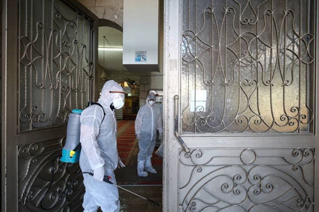 Coronavirus precautions in Jerusalem JERUSALEM - MARCH 16: Officials carry out disinfection works as a precaution against the coronavirus (COVID-19) continue at Ali ibn Abi Talib Mosque in Jerusalem on March 16, 2020. Kudüs Palestinian Territory, Occupied. Editorial use only. Please get in touch for any other usage.  Copyright: x2025xAnadoluxMostafaxAlkharoufx