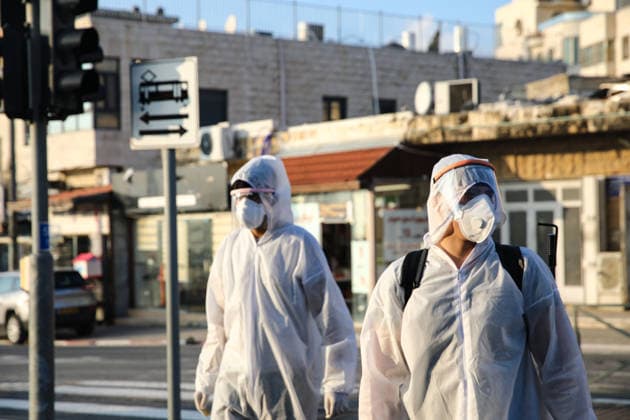 Coronavirus precautions in Jerusalem JERUSALEM - MARCH 16: Officials carry out disinfection works as a precaution against the coronavirus (COVID-19) at a tram station in Shuafat district in Jerusalem on March 16, 2020. Kudüs Palestinian Territory, Occupied. Editorial use only. Please get in touch for any other usage.  Copyright: x2025xAnadoluxMostafaxAlkharoufx