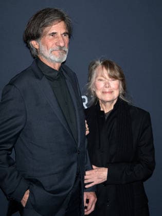 Red carpet for the New York premiere of A24 s Marty Supreme Featuring: Jack Fisk, Sissy Spacek Where: New York, New York, United States When: 16 Dec 2025 Credit: Janet Mayer INSTARimages.com EDITORIAL USE ONLY. NOT FOR USE BY NEWSPAPERS BASED IN THE UK. Copyright: xx instar55342437