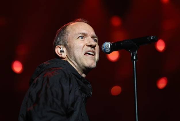 Night of the Proms Erfurt 16.12.2025, Erfurt, Messehalle, Night of the Proms - Klassik trifft Pop - mit musikalischer Untermalung des Antwerp Philharmonic Orchestra unter der Leitung von Dirigentin Alexandra Arrieche treten grosse Kuenstler auf und begeistern das Publikum im Bild: Safri Duo, hier Morten Friis