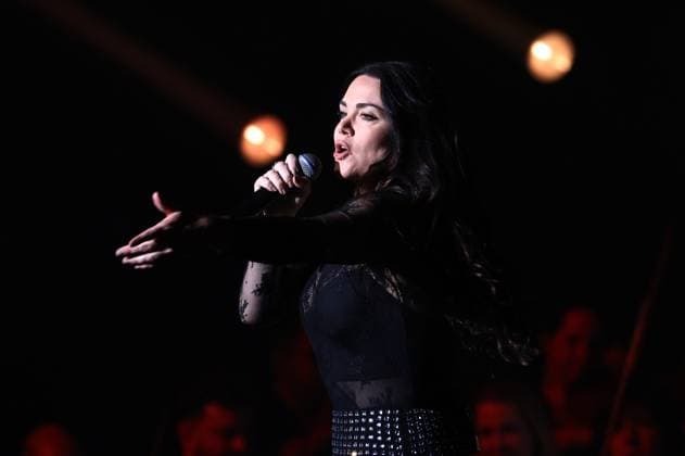 Night of the Proms Erfurt 16.12.2025, Erfurt, Messehalle, Night of the Proms - Klassik trifft Pop - mit musikalischer Untermalung des Antwerp Philharmonic Orchestra unter der Leitung von Dirigentin Alexandra Arrieche treten grosse Kuenstler auf und begeistern das Publikum im Bild: Vanessa Amorosi