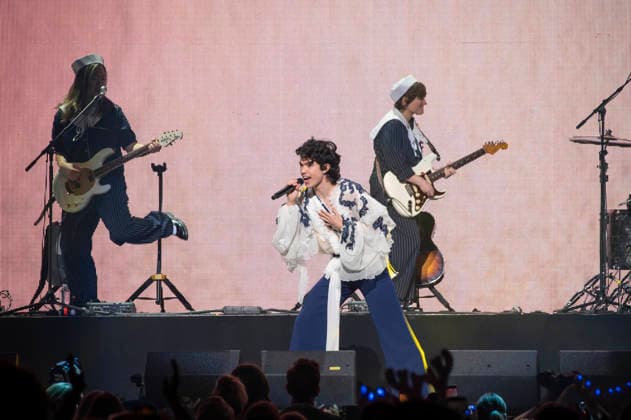 HOT 99.5 iHeartRadio Jingle Ball 2025 DC Conan Gray performs during iHeartRadio Hot 99.5 s Jingle Ball 2025 Presented By Capital One at Capital One Arena on December 16, 2025 in Washington, DC. Washington DC Capital One Arena District of Columbia USA Copyright: xLisaxWalker imageSPACEx