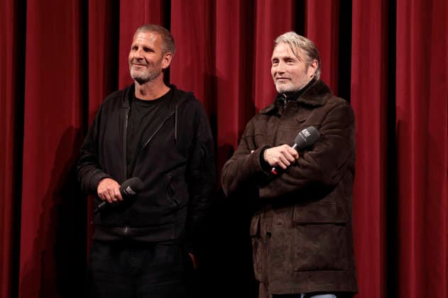 Anders Thomas Jensen und Mads Mikkelsen bei der Premiere des Kinofilms Therapie für Wikinger Den sidste viking The Last Viking im Kino im Delphi-Filmpalast. Berlin, 17.12.2025