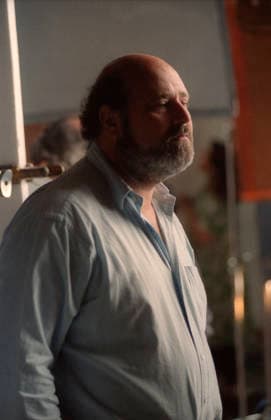 Oct. 10, 1992 - New York, New York, U.S. - Director ROB REINER during shooting for a Natural Resources Defense Council film. The Natural Resources Defense Council is a New York City-based, non-profit international environmental advocacy group. Hollywood USA  - ZUMAm30_ 19921013_mck_m30_359 Copyright: xScottxMcxKiernanx
