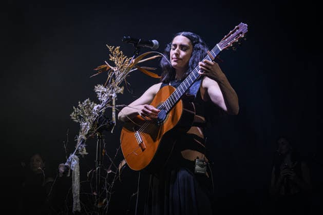 Music Concert - La NINA - Furesta Europa Tour The Neapolitan female singer-songwriter La Nina pseudonym of Carola Moccia - performs live for the Furesta Europa Tour at at Atlantico Club on December 17, 2025 in Rome, Italy Rome Atlantico Italy Copyright: xRobertoxBettacchix xLiveMediax LPM_2198466