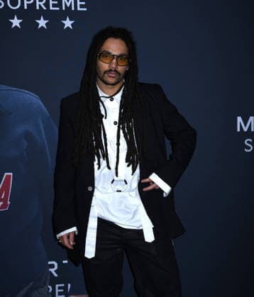 December 16, 2025, New York, Ny, United States: Luka Sabbat attends A24 s Marty Supreme New York Premiere. Held at Regal Times Square in New York. Zuma Press December 16, 2025. New York United States - ZUMAp281 20251216_zea_p281_284 Copyright: xPhotoxImagexPressx