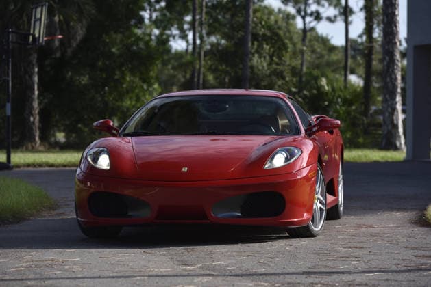Donald Trump’s old Ferrari selling for £750,000 Story From Jam Press (Donald Trump Ferrari) Pictured: Donald Trump’s 2007 Ferrari F430 F1. Donald Trump’s old Ferrari selling for £750,000 Donald Trump’s old Ferrari is being sold for £750,000. The US President got the classic red F430 F1 brand new in 2007. It was ten years before he was elected to the White House. He was hosting the US version of The Apprentice at the time. It would have set him back about £120,000 when he got it 18 years ago. The 196mph supercar was delivered to the now 79-year-old Trump Tower in New York City. The car is being sold with Trump’s distinctive signature on the paperwork. The Ferrari boasts a 4.3 litre V8 engine and has only done 9,493 miles. The car  Copyright: xJamxPress PhotosxCourtesyxofxMecumxAuctions,xInc.