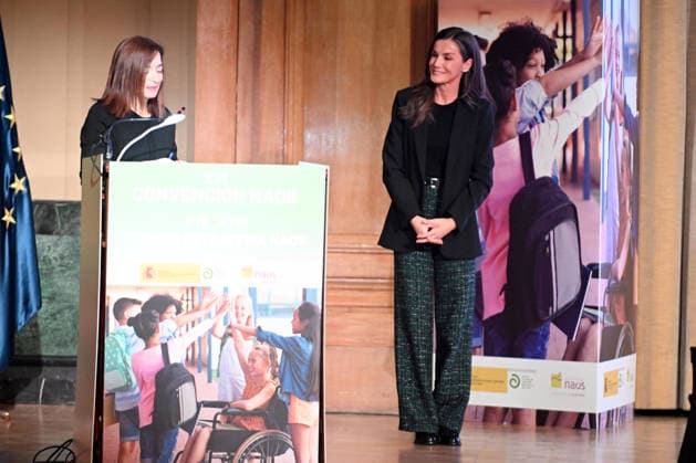 Queen Letizia presents the XVII and XVIII NAOS Strategy Awards Queen Letizia presides over the XVI NAOS Convention and presents the XVII and XVIII NAOS Strategy Awards, on December 18, 2025, in Madrid Spain These awards recognize those initiatives that, in the family and community, school, business and health spheres, contribute to achieving the objectives of the NAOS Strategy QUEEN LETIZIA NAOS AWARDS DECEMBER 18, 2025 José Madrid Madrid Madrid Spain  Copyright: xJosÃ xOlivax 7176753