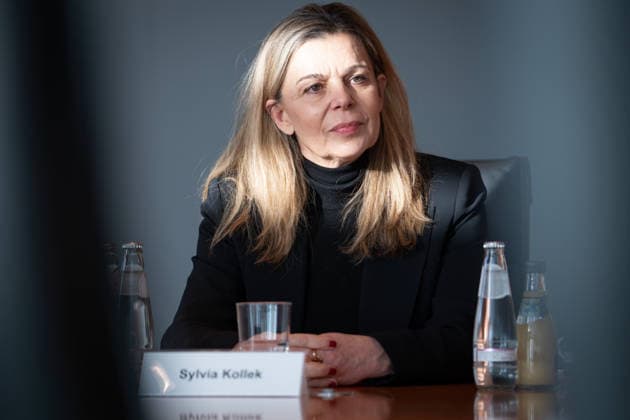 Musik-Gipfel im Bundeskanzleramt Musikmanagerin Sylvia Kollek im Portrait im Vorfeld des Musik-Gipfels im Bundeskanzleramt zum Thema: die Folgen des Streamingmarktes für die Musikschaffenden , Berlin , 18.12.2025 Berlin Berlin Deutschland