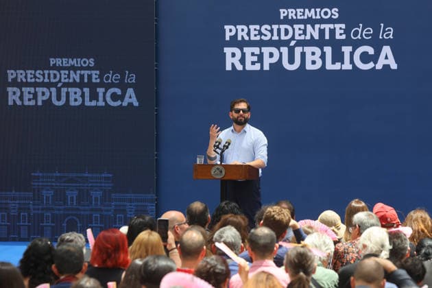 Santiago, December 18, 2025 President Gabriel Boric leads the award ceremony of the President of the Republic Awards for National Music and Performing Arts 2025 Jonnathan Oyarzun Aton Chile, Santiago Chile Aton 1113036  Copyright: JONNATHANxOYARZUN ATONxCHILE