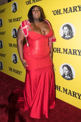 December 18, 2025, London, England, United Kingdom: QWEEN JEAN attends Oh, Mary! opening night premiere at the Trafalgar Theatre. London United Kingdom - ZUMAs371 20251218_zip_s371_022 Copyright: xWiktorxSzymanowiczx