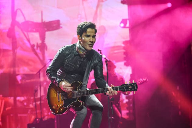 The Stereophonics performing at The O2 Arena on their Winter Arena Tour 18th December 2025 Kelly Jones of The Stereophonics performing at The O2 Arena on their Winter Arena Tour London, United Kingdom 18th December 2025, Credit:Ray Hill Avalon  Copyright: xRayxHillx xAvalonx 1060253210