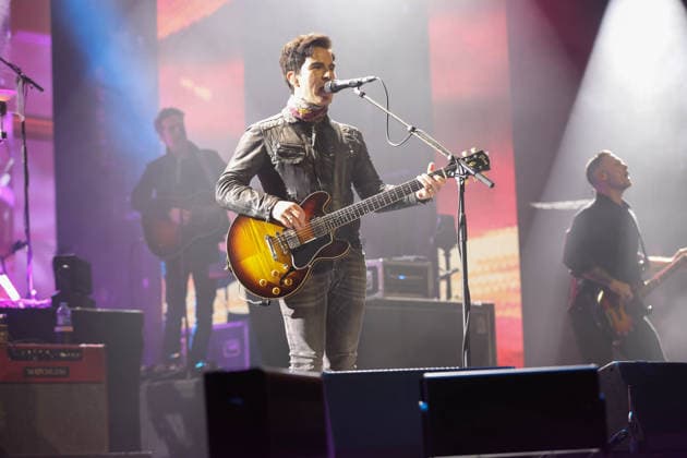 The Stereophonics performing at The O2 Arena on their Winter Arena Tour 18th December 2025 Kelly Jones of The Stereophonics performing at The O2 Arena on their Winter Arena Tour London, United Kingdom 18th December 2025, Credit:Ray Hill Avalon  Copyright: xRayxHillx xAvalonx 1060254648
