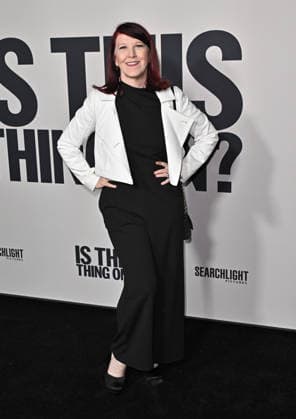 Searchlight Pictures™ ˜Is This Thing On?™ Premiere Kate Flannery arriving at Searchlight Pictures™ Is This Thing On? Los Angeles premiere held at Vidiots on December 18, 2025 in Los Angeles, CA. Los Angeles Vidiots California USA Copyright: xStarbuck xAFF-USA.COMx