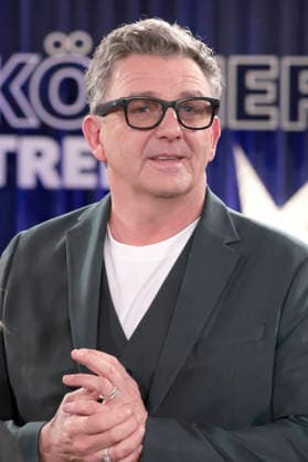 Hans Sigl bei der Aufzeichnung der WDR-Talkshow Kölner Treff im WDR Studio BS 3. Köln, 18.12.2025