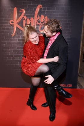 18.12.2025, Gisa Flake und Knud Riepen, Premiere von Kinky Boots - The Musical, Admiralspalast, Berlin, Berlin