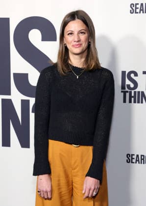 December 18, 2025 Los Angeles, California Shayna Markowitz Los Angeles Premiere Of Searchlight Pictures Is This Thing On held at Vidiots in Los Angeles Photo Credit AdMedia 451650 2025 12 18 CA Los Angeles United States  Copyright: xAdMediax STAR_451650_026