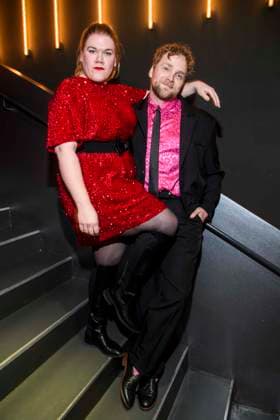 abb: Gisa Flake und Knud Riepen zu Gast bei der Premiere von Kinky Boots - The Musical im Admiralspalast am 18.12.2025 in Berlin Berlin Deutschland