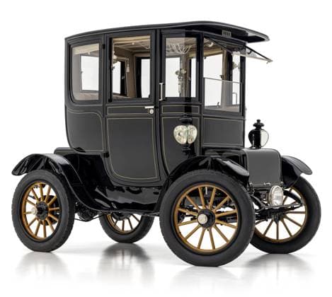 One of first ever electric cars – made 113 years ago – set to sell for £375,000 Story from Jam Press (First Electric Car) Pictured: The restored Baker Electric Model V, built in 1912. One of first ever electric cars – made 113 years ago – set to sell for £375,000 One of the first ever electric cars is set to sell for £375,000. The restored Baker Electric Model V, built in 1912, is heading to auction. It’s widely regarded as one of the finest early electric cars ever produced. The car being offered is a Model V four-passenger Special Extension Coupe, one of the last and most desirable enclosed Baker designs. It features elegant, lightweight aluminium bodywork, a style discontinued shortly after, as reported by Luxury Auto News. Power Copyright: xJamxPress CourtesyxofxRMxSotheby s