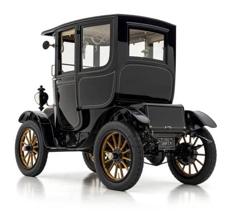 One of first ever electric cars – made 113 years ago – set to sell for £375,000 Story from Jam Press (First Electric Car) Pictured: The restored Baker Electric Model V, built in 1912. One of first ever electric cars – made 113 years ago – set to sell for £375,000 One of the first ever electric cars is set to sell for £375,000. The restored Baker Electric Model V, built in 1912, is heading to auction. It’s widely regarded as one of the finest early electric cars ever produced. The car being offered is a Model V four-passenger Special Extension Coupe, one of the last and most desirable enclosed Baker designs. It features elegant, lightweight aluminium bodywork, a style discontinued shortly after, as reported by Luxury Auto News. Power Copyright: xJamxPress CourtesyxofxRMxSotheby s