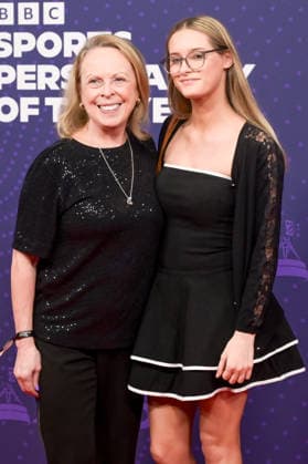 BBC Sports Personality of the Year Arrivals Red Carpet arrivals at Studio 10, Media City in Manchester ahead of the BBC Sports Personality of the Year 2025 Awards Featuring: Jane Torvill Where: Manchester, United Kingdom When: 18 Dec 2025 Credit: Graham Finney WENN Manchester United Kingdom Copyright: xWENNx wenn40849459 x wenn40849459
