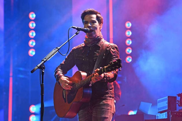 Stereophonics performing at O2 Arena in London LONDON, ENGLAND - DECEMBER 18: Kelly Jones of ™Stereophonics™ performing at O2 Arena, Greenwich on December 18, 2025 in London, England. Great Britain UK Copyright: xMartinxHarris CapitalxPicturesx