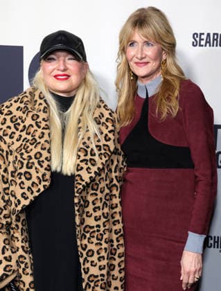 Los Angeles Premiere Of Searchlight Pictures Is This Thing On? 18 December 2025 . Los Angeles, California - Sia, Laura Dern At Los Angeles Premiere Of Searchlight Pictures Is This Thing On? held at Vidiots in Los Angeles., Credit:Sadou Faye Avalon United States, CA, Los Angeles, Vidiots  Copyright: xSadouxFayex xAvalonx 1060335053