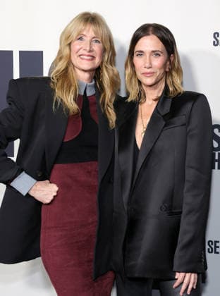 Los Angeles Premiere Of Searchlight Pictures Is This Thing On? 18 December 2025 . Los Angeles, California - Laura Dern, Kristen Wiig At Los Angeles Premiere Of Searchlight Pictures Is This Thing On? held at Vidiots in Los Angeles., Credit:Sadou Faye Avalon United States, CA, Los Angeles, Vidiots  Copyright: xSadouxFayex xAvalonx 1060335275