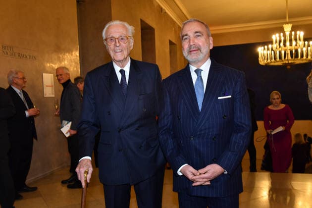 Herzog Franz von Bayern mit seinen Lebensgefährten 30. BMW Adventskonzert Charity, Benefiz Herkulessaal Residenz München 16. Dezember 2025