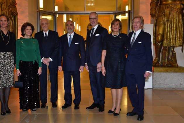 IH Königin Silvia von Schweden, Herzog Franz von Bayern mit seinen Lebensgefährten, Uschi von Bayern , Leopold Poldi von Bayern 30. BMW Adventskonzert Charity, Benefiz Herkulessaal Residenz München 16. Dezember 2025