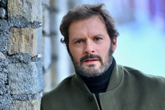 Les Arcs Film Festival - Day six. FC LES ARCS, FRANCE - DECEMBER 19 Hugo Becker poses during Day Seven of Les Arcs Film Festival on December 19, 2025 in Les Arcs, France. Photo by Franck Castel ABACAPRESS.COM Les Arcs France  Copyright: xCastelxFranck ABACAx
