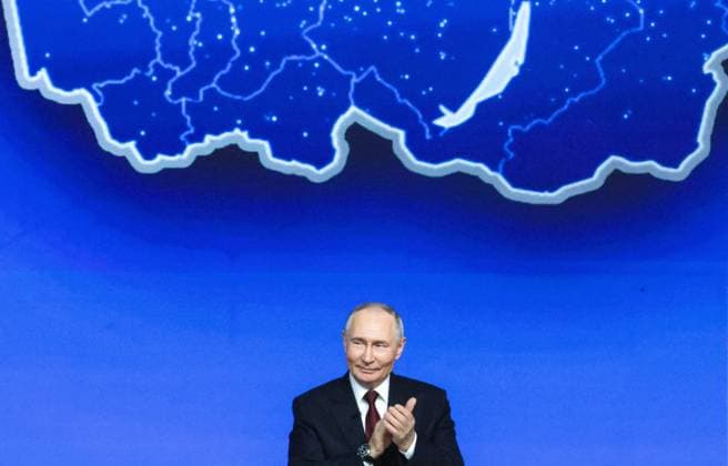 Russia Putin Press Conference 9075510 19.12.2025 Russian President Vladimir Putin attends his annual end-of-year press conference and phone-in in Moscow, Russia. Gavriil Grigorov Sputnik Moscow Russia  Copyright: xGavriilxGrigorovx