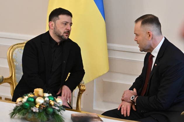 !!! NO RUSSIA AND POLAND !!! 19.12.2025 WARSZAWA WIZYTA PREZYDENTA UKRAINY W POLSCE December 19, 2025, Warsaw - Visit of the President of Ukraine to Poland Meeting between Volodymyr Zelensky and Polish President Karol Nawrocki SPOTKANIE WOLODYMYR ZELENSKI KAROL NAWROCKI W PALACU PREZYDENCKIM FOT DAMIAN BURZYKOWSKI NEWSPIX.PL NEWSPIX.PL --- newspix.pl 