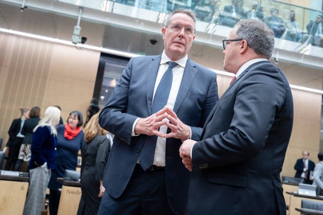 Bundesrat, Berlin Bundesrat, Berlin, Ministerpräsident, Alexander Schweitzer, Mario Voigt Berlin Berlin GER *** Bundesrat, Berlin Bundesrat, Berlin, Prime Minister, Alexander Schweitzer, Mario Voigt Berlin Berlin GER