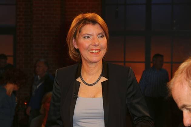 Bettina Böttinger, Kölner Treff (Folge 326), WDR Studio BS2, Köln, 28.11.2014, Deutschland Bettina Böttinger, Kölner Treff (episode 326), WDR Studio BS2, Cologne, 28 November 2014, Germany Copyright: imageBROKER ThomasxSchroeer ibliqx14903794.jpg