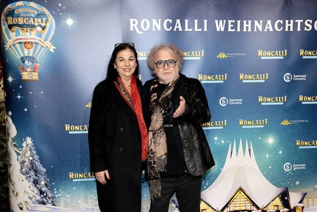 Eliana Larible und Bernahrd Paul bei der Roncalli Weihnachtscircus Premiere im Tempodrom am 19.12.2025 in Berlin Roncalli Weihnachtscircus Premiere in Berlin