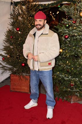 Edin Hasanovic bei der Roncalli Weihnachtscircus Premiere im Tempodrom am 19.12.2025 in Berlin Roncalli Weihnachtscircus Premiere in Berlin