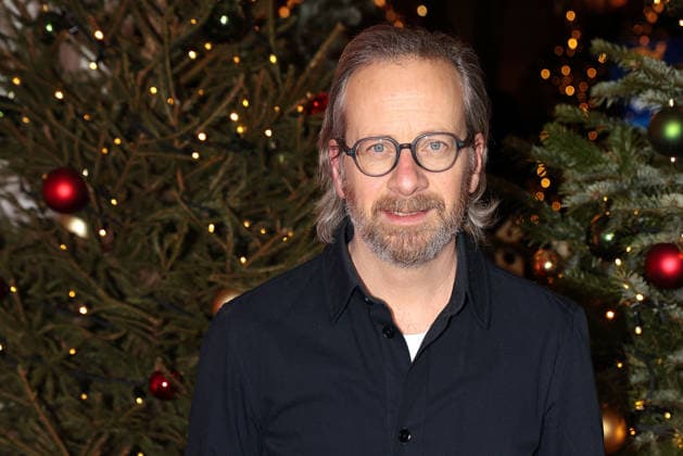 Fabian Busch bei der Roncalli Weihnachtscircus Premiere im Tempodrom am 19.12.2025 in Berlin Roncalli Weihnachtscircus Premiere in Berlin