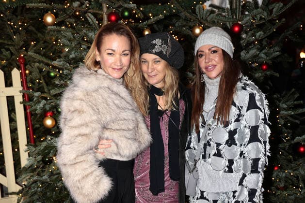 Lisa Maria Potthoff, Jeanette Hain und Simone Thomalla bei der Roncalli Weihnachtscircus Premiere im Tempodrom am 19.12.2025 in Berlin Roncalli Weihnachtscircus Premiere in Berlin