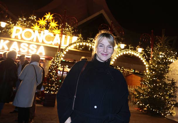 Tanja Wedhorn bei der Roncalli Weihnachtscircus Premiere im Tempodrom am 19.12.2025 in Berlin Roncalli Weihnachtscircus Premiere in Berlin