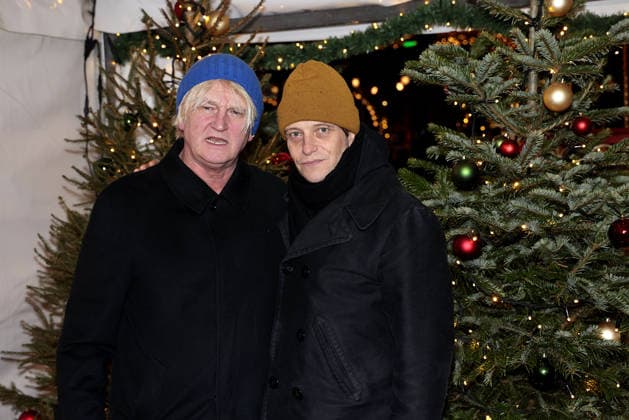 Detlev Buck und August Diehl bei der Roncalli Weihnachtscircus Premiere im Tempodrom am 19.12.2025 in Berlin Roncalli Weihnachtscircus Premiere in Berlin