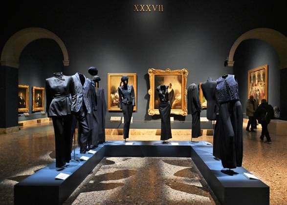 Milan, Italy Giorgio Armani.Milan, for love on display at the Pinacoteca di Brera for the first time an exhibition dedicated to the stylistic journey of Giorgio Armani welcoming a selection of clothes in its prestigious rooms a union of fashion and art In the photo: Giorgio Armani s clothes on display  Copyright: xNickxZonnax xipa-agency.netx xNickxZonnax IPA_Agency_IPA69325617