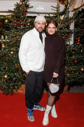 Premiere - 21. Roncalli Weihnachtscircus - Felix von Jascheroff und Nicole Kortlüke bei der Premiere des 21. Roncalli Weihnachtscircus im Tempodrom am 19.12.2025 in Berlin. Copyright: xEventpressxKochanx