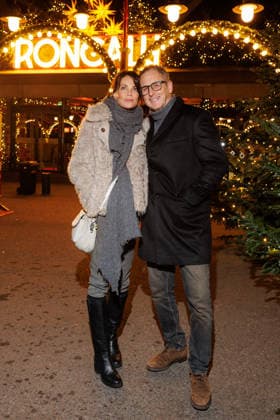 Premiere - 21. Roncalli Weihnachtscircus - Gerit Kling und Wolfram Becker bei der Premiere des 21. Roncalli Weihnachtscircus im Tempodrom am 19.12.2025 in Berlin. Copyright: xEventpressxKochanx